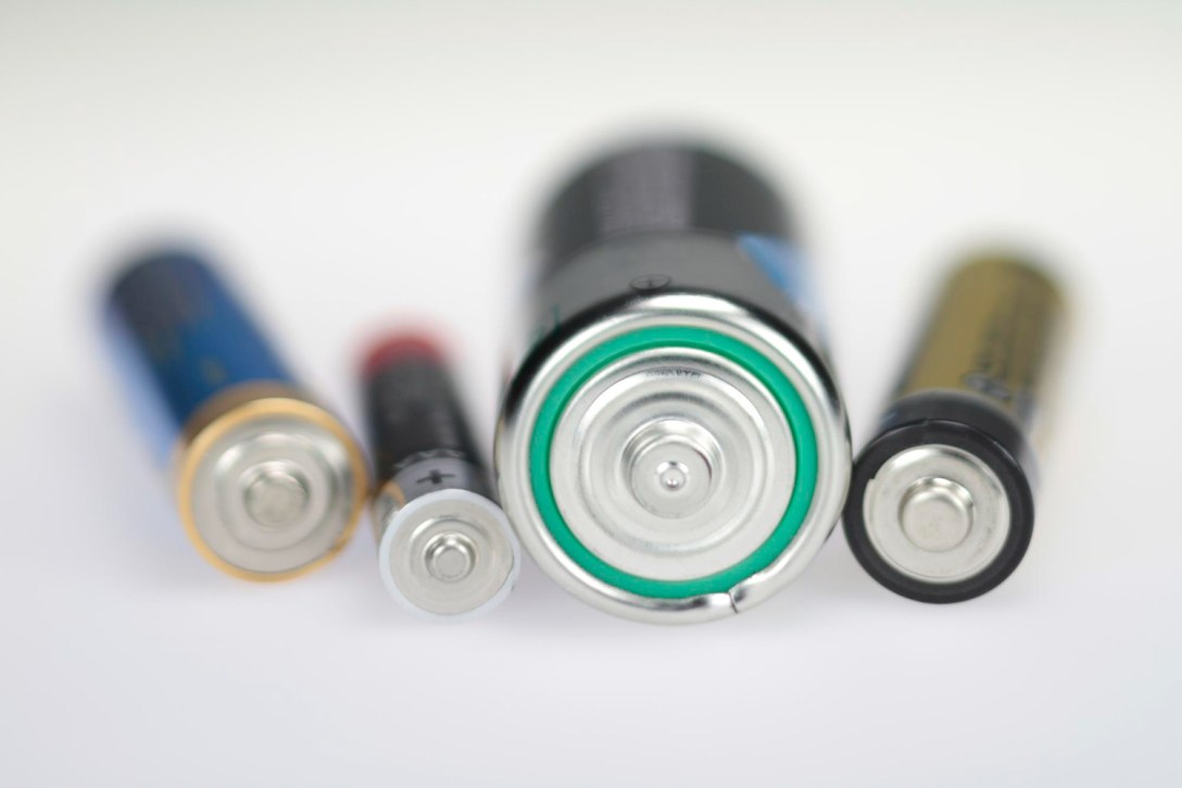 Rechargeable D Battery